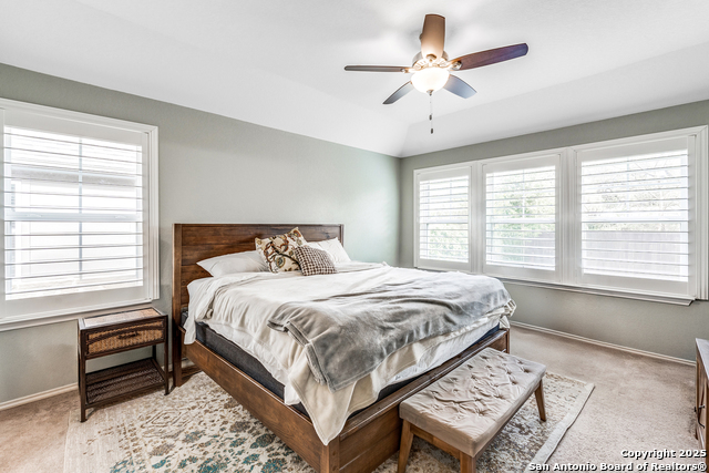 Image 22 of 46 For 11820 Bloom Bend