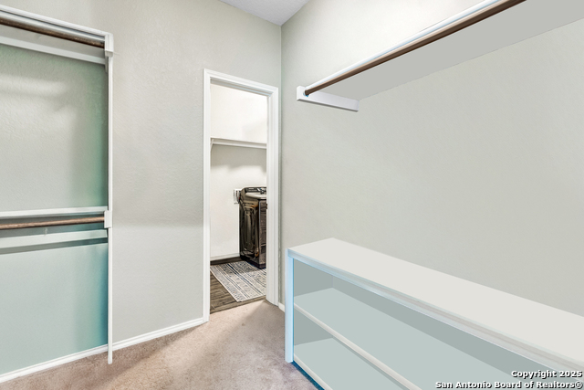 Image 23 of 46 For 11820 Bloom Bend