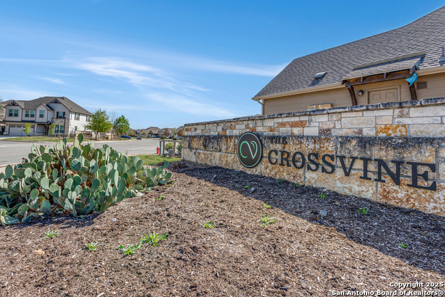 Image 35 of 46 For 11820 Bloom Bend