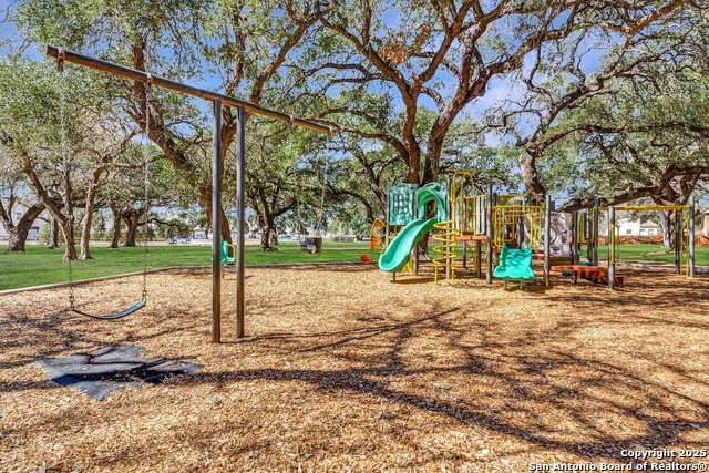 Image 40 of 46 For 11820 Bloom Bend