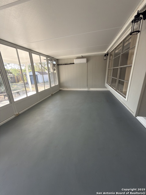 Image 17 of 25 For 14519 Ridge Meadow