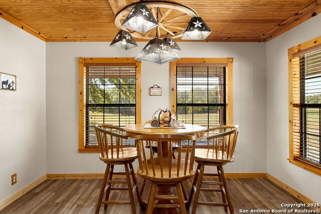 Listing photo id 15 for 15835 Us Highway 90 E