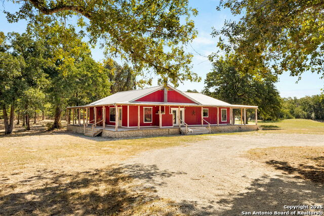 Listing photo id 0 for 15835 Us Highway 90 E