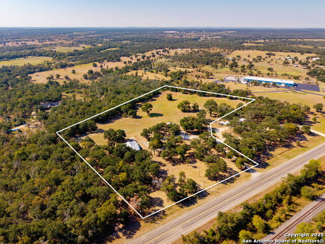 Listing photo id 25 for 15835 Us Highway 90 E