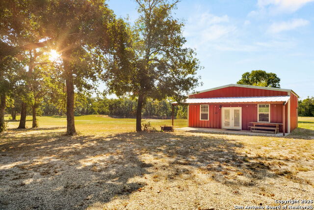 Listing photo id 1 for 15835 Us Highway 90 E