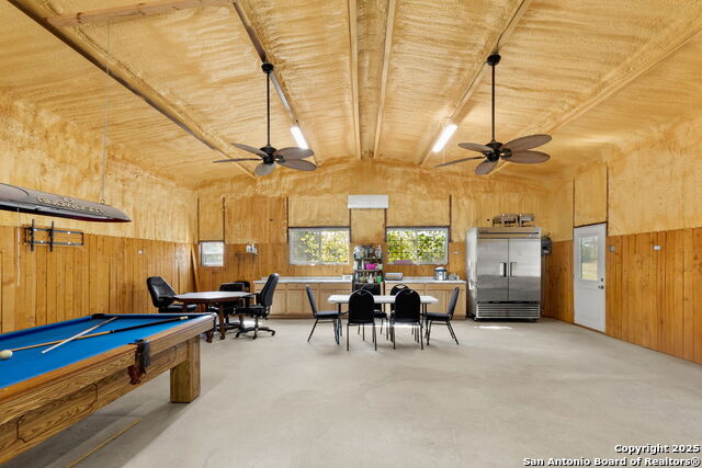Listing photo id 31 for 15835 Us Highway 90 E