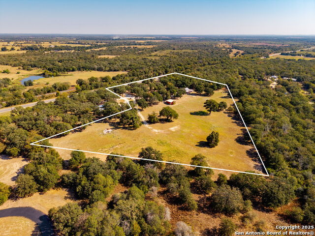 Listing photo id 36 for 15835 Us Highway 90 E