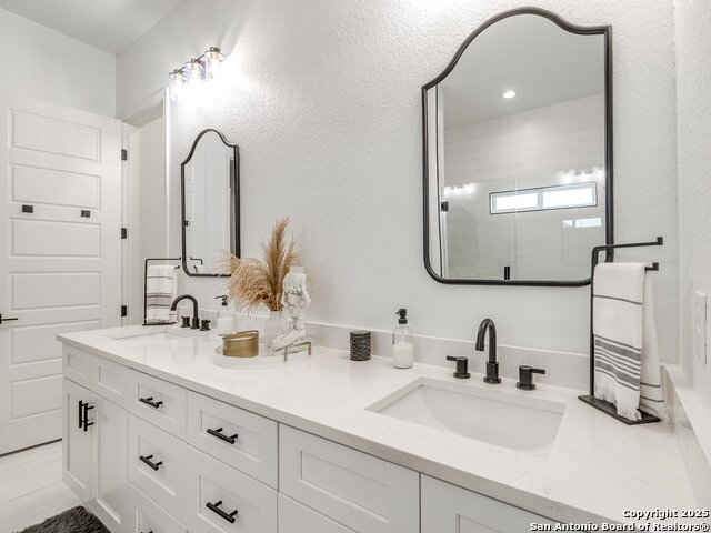 Image 20 of 43 For 218 Edgewood Cir