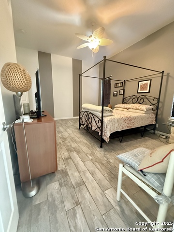 Image 30 of 49 For 2710 Montebello