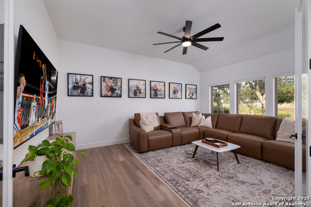 Image 19 of 40 For 1214 Stone Gully