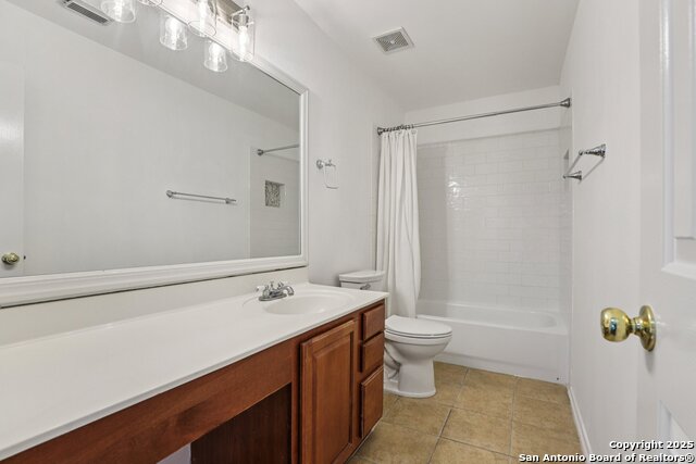 Listing photo id 23 for 16 Marella Dr