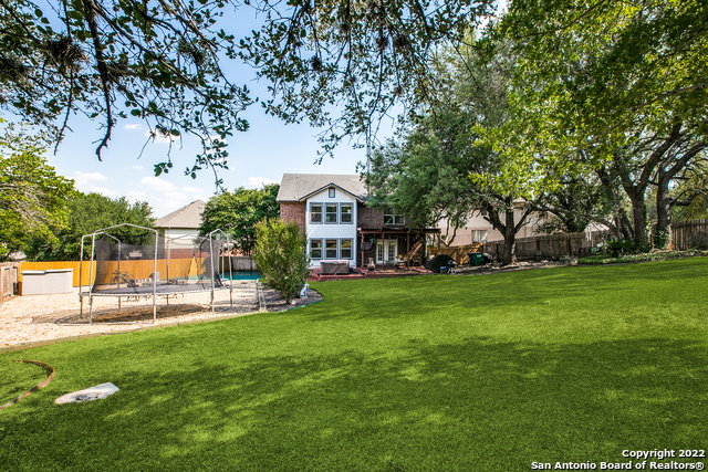 Listing photo id 30 for 16 Marella Dr