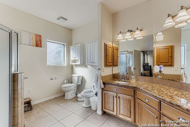 Listing photo id 12 for 118 Santa Fe