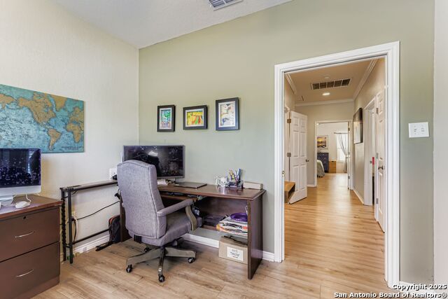 Listing photo id 17 for 118 Santa Fe