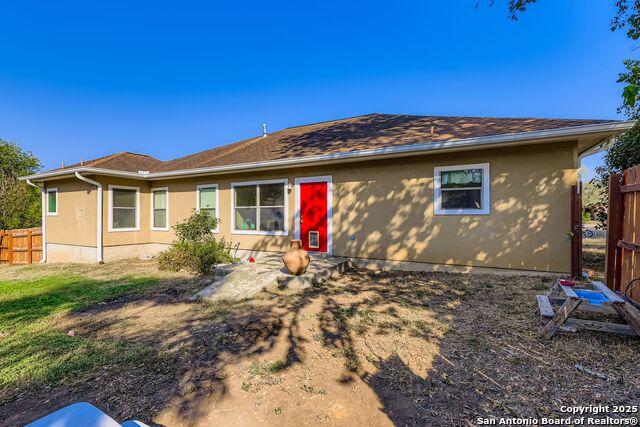 Listing photo id 20 for 118 Santa Fe
