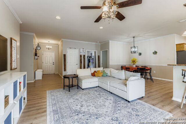 Listing photo id 3 for 118 Santa Fe
