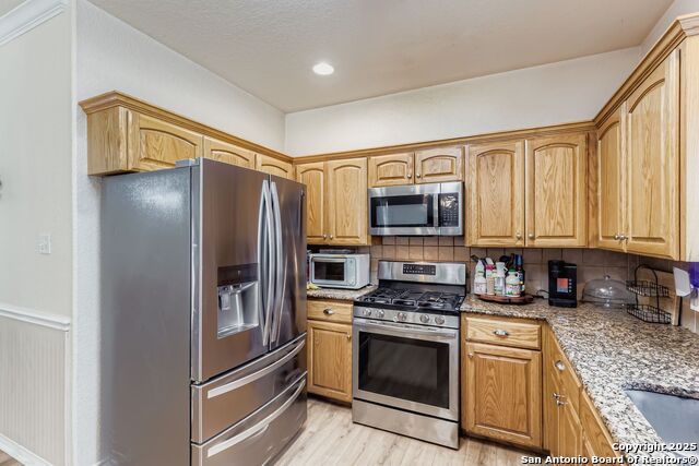 Listing photo id 7 for 118 Santa Fe