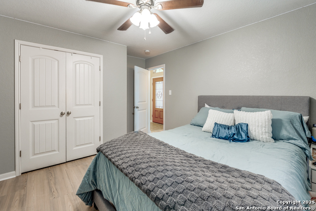 Listing photo id 16 for 6722 Pleasant Bay