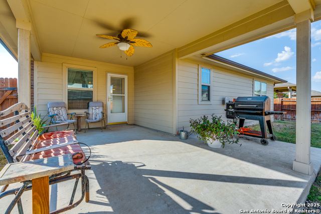 Listing photo id 21 for 6722 Pleasant Bay