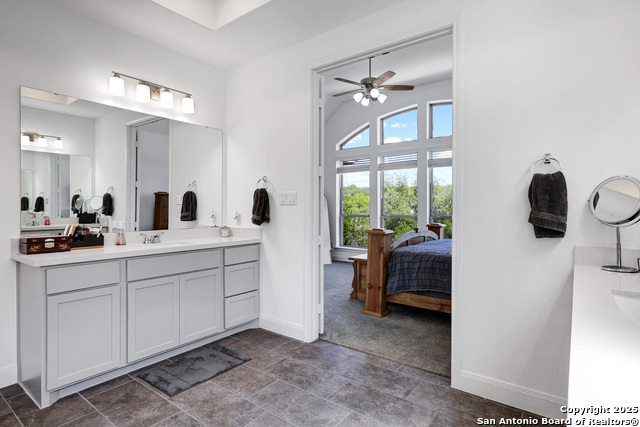 Image 18 of 38 For 24110 Sidehill Lie