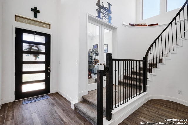 Image 2 of 38 For 24110 Sidehill Lie