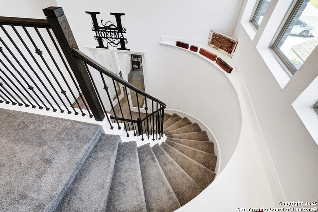 Image 24 of 38 For 24110 Sidehill Lie