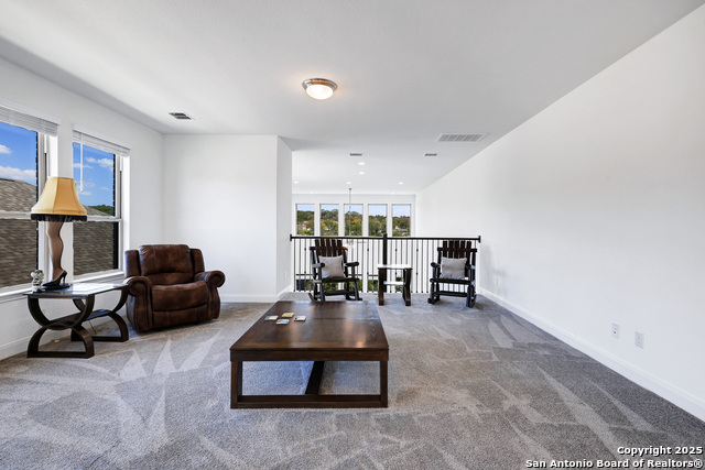 Image 26 of 38 For 24110 Sidehill Lie