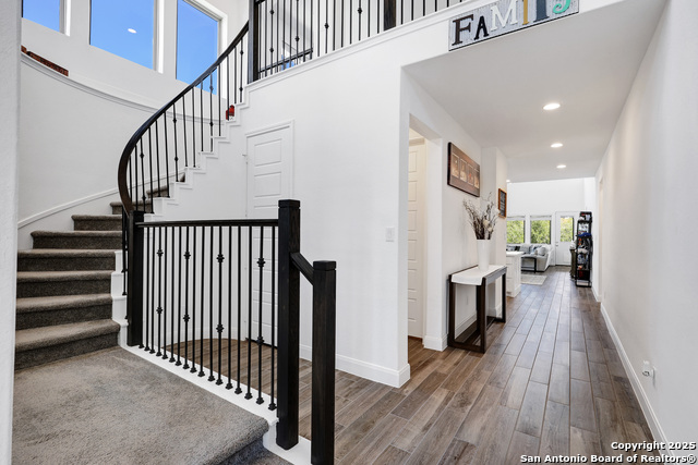 Image 3 of 38 For 24110 Sidehill Lie