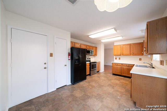 Image 10 of 27 For 1004 Jasper Hill