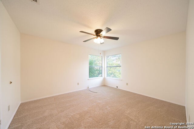 Image 18 of 27 For 1004 Jasper Hill