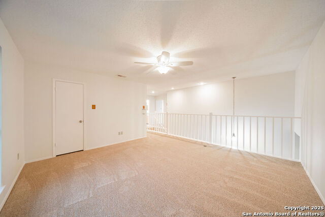 Image 20 of 27 For 1004 Jasper Hill