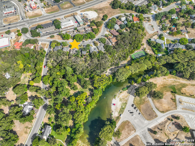 Image 16 of 45 For 749 Summerwood