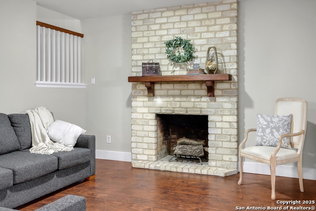 Image 17 of 45 For 749 Summerwood