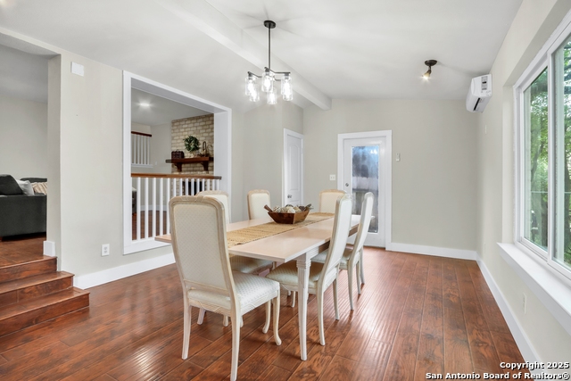 Image 20 of 45 For 749 Summerwood