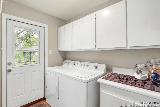 Image 29 of 45 For 749 Summerwood