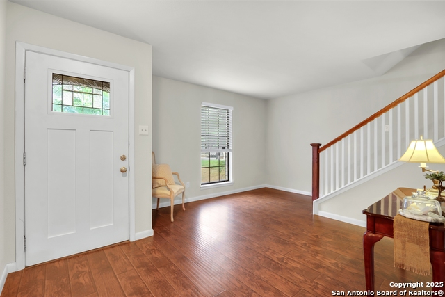 Image 33 of 45 For 749 Summerwood