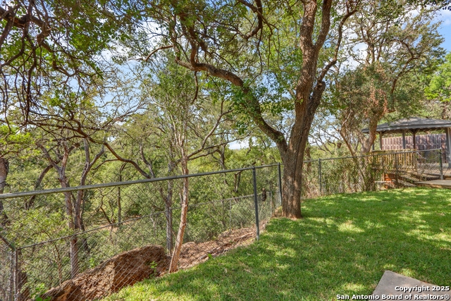 Image 7 of 45 For 749 Summerwood