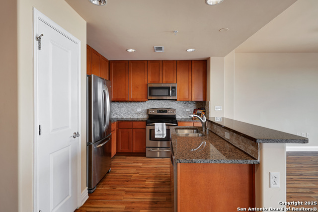 Image 5 of 34 For 215 Center St.  1905