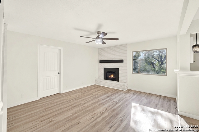 Image 12 of 42 For 10806 Dreamland