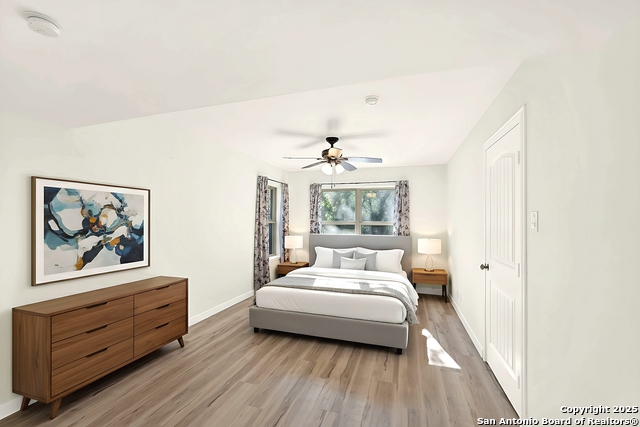 Image 22 of 42 For 10806 Dreamland