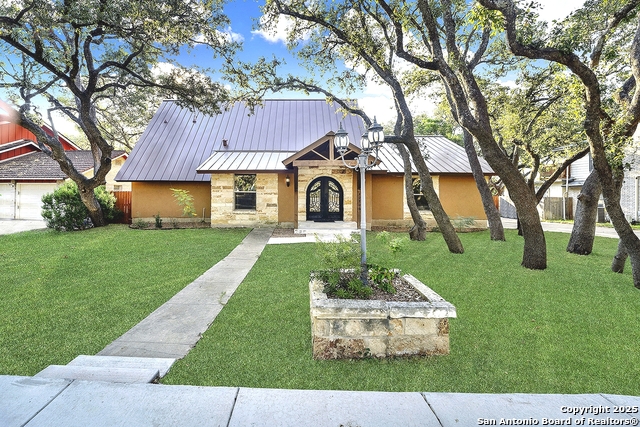 Image 3 of 42 For 10806 Dreamland