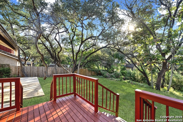 Image 36 of 42 For 10806 Dreamland