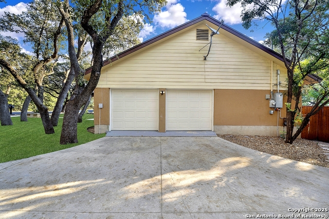 Image 6 of 42 For 10806 Dreamland