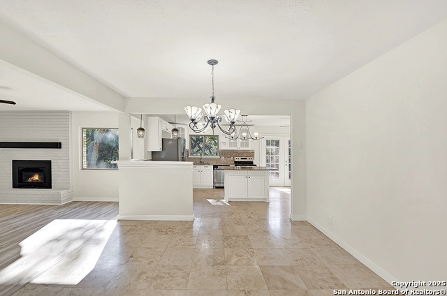 Image 8 of 42 For 10806 Dreamland