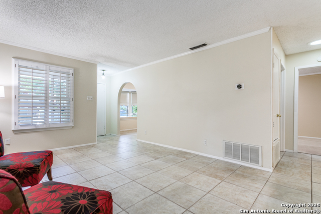 Image 4 of 19 For 5007 Arbor Ridge
