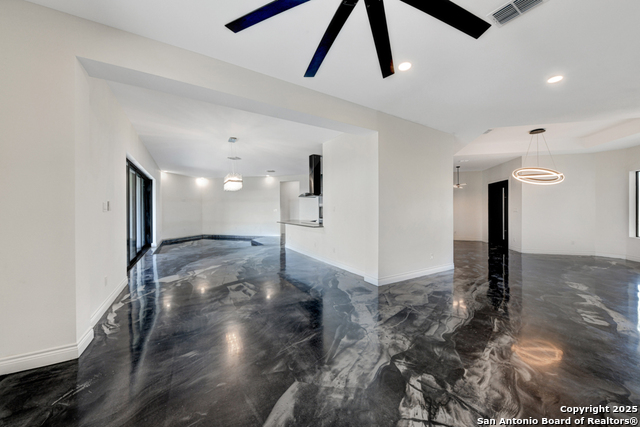 Image 26 of 55 For 5833 Copper Valley