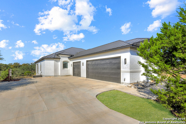 Image 3 of 55 For 5833 Copper Valley