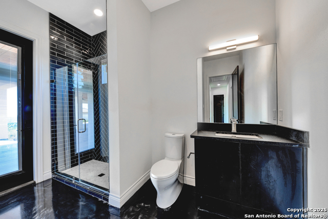 Image 40 of 55 For 5833 Copper Valley