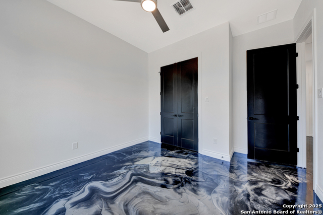 Image 42 of 55 For 5833 Copper Valley