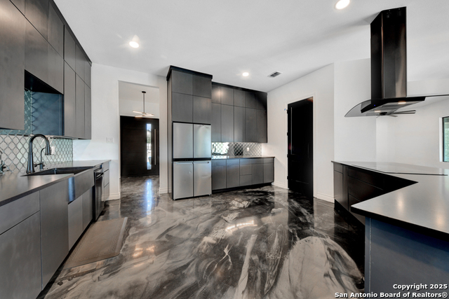 Image 6 of 55 For 5833 Copper Valley